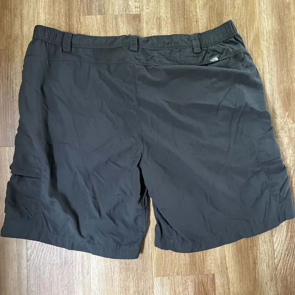 The North Face AJDM Horizon Peak Cargo Shorts Men's Gray Ripstop Size 2XL‎